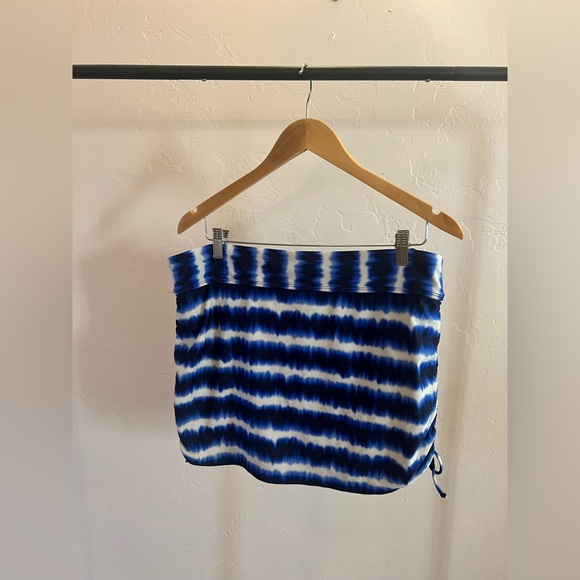ATHLETA Scrunch Swim Skirt, Size XL - Picture 5 of 8